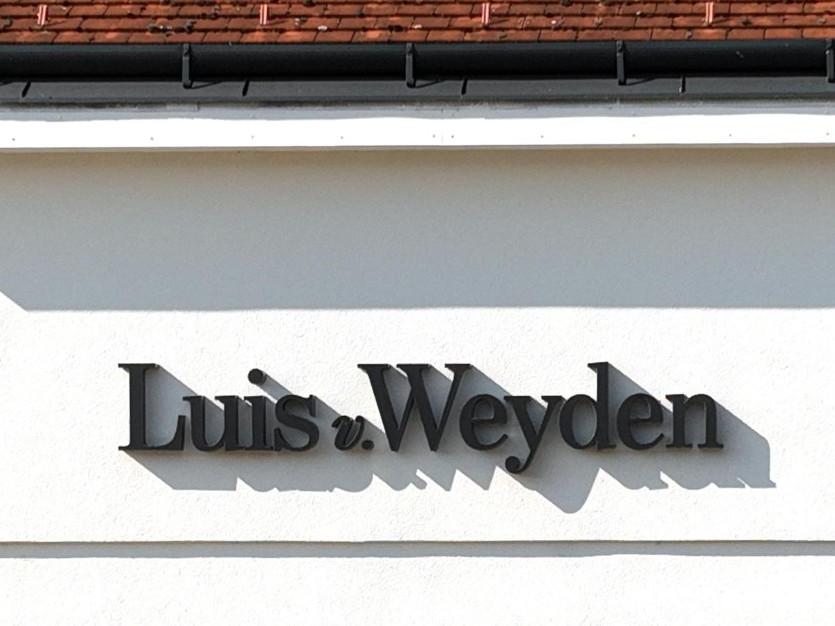 Hotel Luis Von Weyden à Weiden am See Extérieur photo